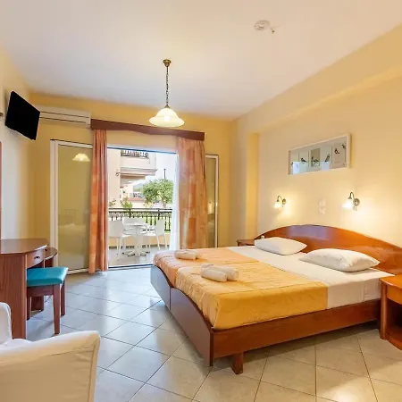 Hotel de apartamente Kosmos Agios Stefanos Avliotes (Corfu)