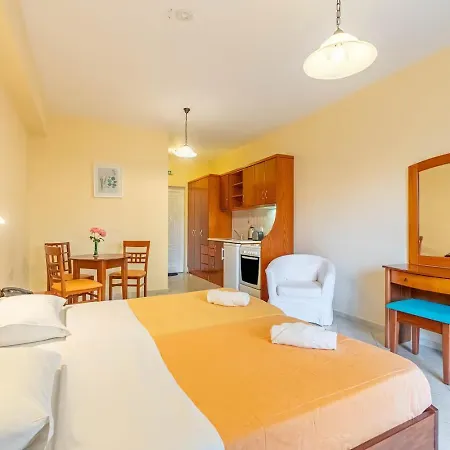 Kosmos 4* Agios Stefanos Avliotes (Corfu)