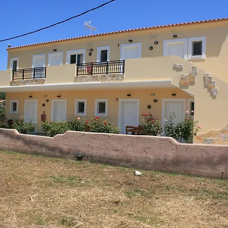 Kosmos Hotel de apartamente Agios Stefanos Avliotes (Corfu)