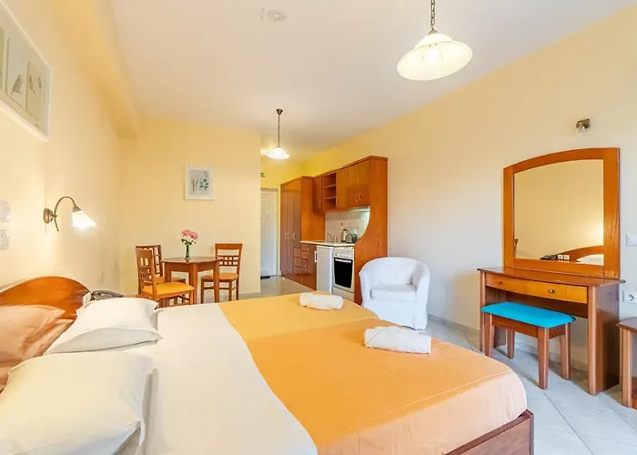Kosmos 4* Agios Stefanos Avliotes (Corfu)