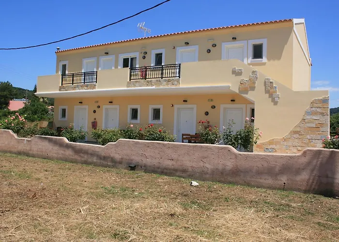 Kosmos Apart Otel Agios Stefanos Avliotes (Corfu)