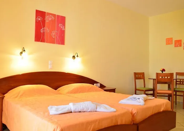 Apart Otel Kosmos Agios Stefanos Avliotes (Corfu)